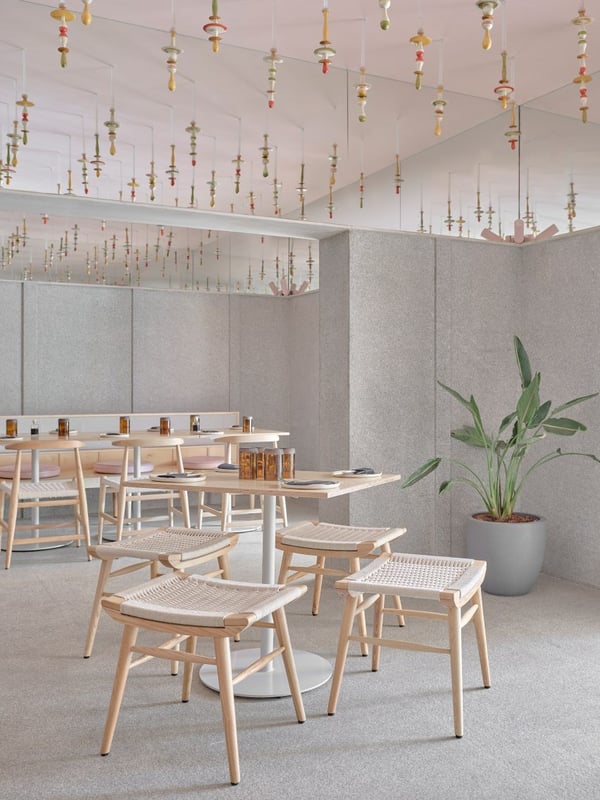 lucky-chan-restaurant-maia-design-studio_dezeen_2364_col_12-852x1136