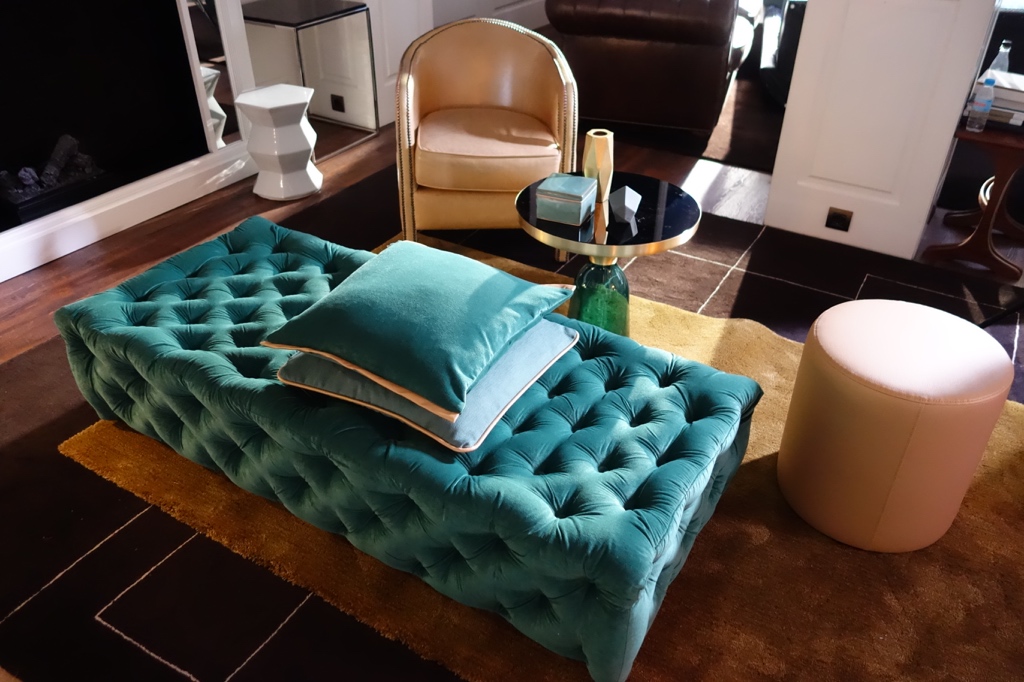 inherently_flameretardant_furnishing_fabrics_velours_velvet_interiordesign (3)